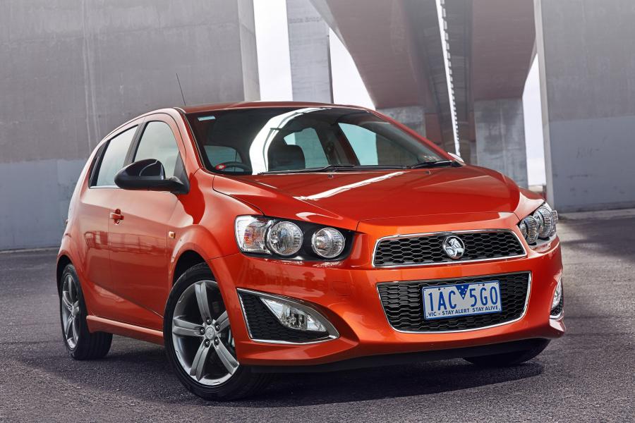  Holden Barina RS 2013 года  (фото 2 из 30)